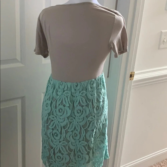 Lace Dress size Small - Picture 3 of 3